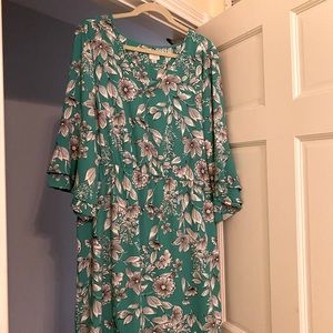 Target lightweight 3/4 length sleeve dress